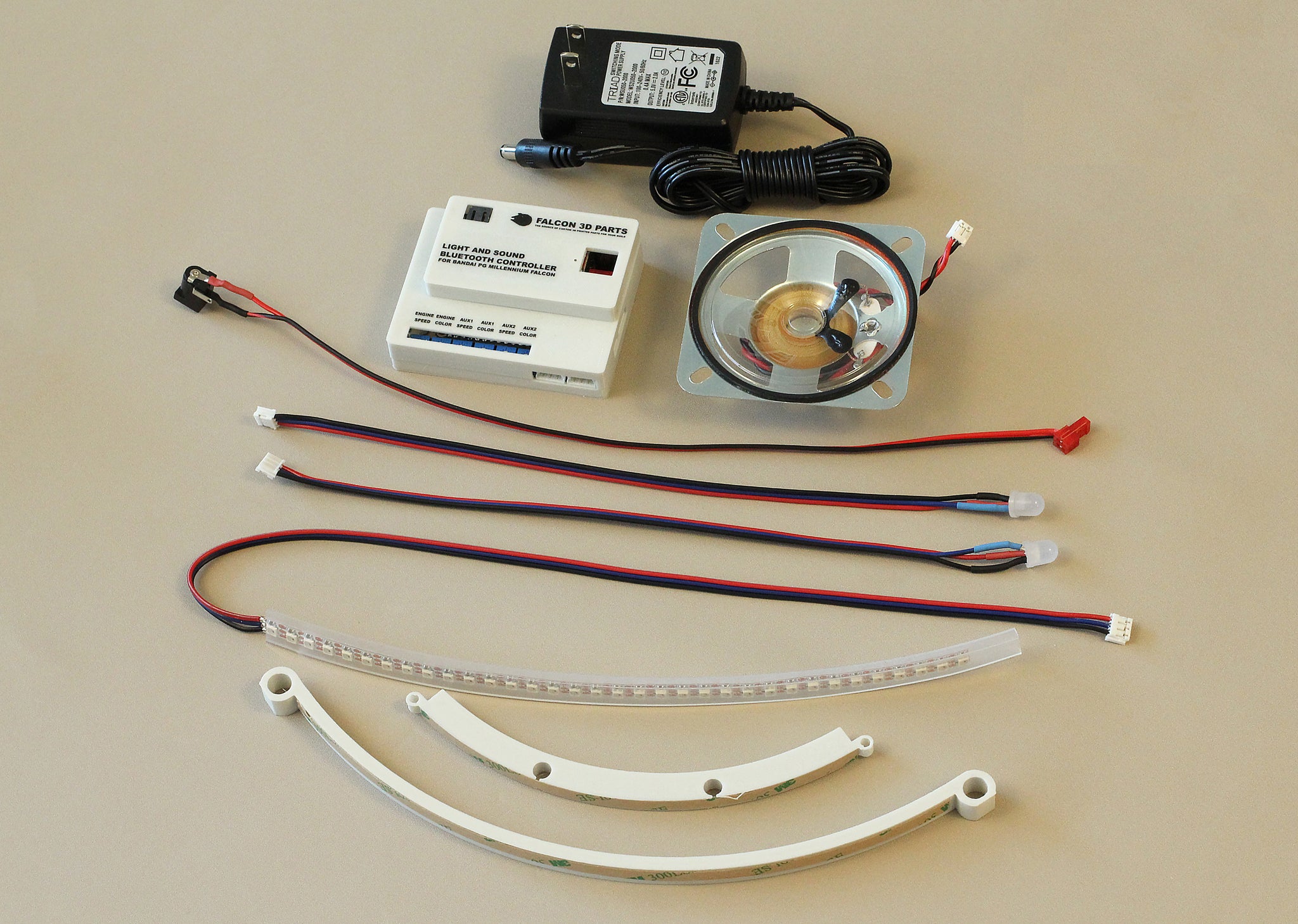 DISCONTINUED Light and Sound Bluetooth Controller for 1/72