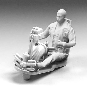 Additional Figures for 1/43 Scale Millennium Falcon TFA misc